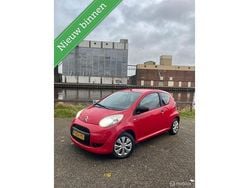 Rood Gebruikt 2009 Citroën C1 Hatchback | € 1.595 (Goede deal)