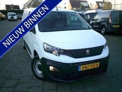 Wit Gebruikt 2022 Peugeot Partner Premium Van | € 11.750 (Eerlijke prijs)