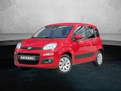 Rood Gebruikt 2016 Fiat Panda Lounge Hatchback | € 8.920 (Iets duurder)