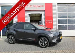 Grijs Gebruikt 2024 Toyota Yaris Cross Executive SUV | € 35.900