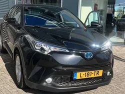 Zwart Gebruikt 2018 Toyota C-HR SUV | € 18.000 (Eerlijke prijs)