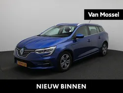 Blauw Gebruikt 2023 Renault Mégane GrandTour Equilibre Stationwagen | € 19.940 (Eerlijke prijs)