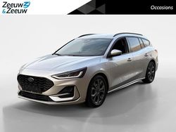 Grijs Gebruikt 2023 Ford Focus ST-Line Stationwagen | € 19.930 (Eerlijke prijs)