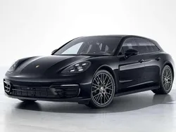 Zwart, metallic lak Gebruikt 2022 Porsche Panamera 4 Platinum Edition Sedan | € 99.900 (Super prijs)
