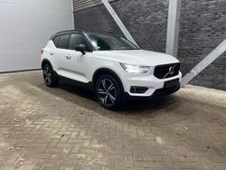 Wit Gebruikt 2021 Volvo XC40 R-Design SUV | € 33.800 (Eerlijke prijs)