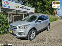 Grijs Gebruikt 2017 Ford Kuga ST-Line SUV | € 18.750 (Goede deal)