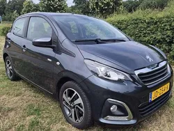 Grijs Gebruikt 2016 Peugeot 108 Envy Hatchback | € 6.200 (Eerlijke prijs)