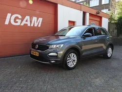 Grijs Gebruikt 2019 VW T-Roc Style SUV | € 20.650 (Super prijs)
