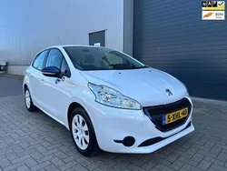 Wit Gebruikt 2014 Peugeot 208 Hatchback | € 3.999 (Eerlijke prijs)
