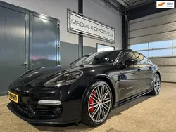 Zwart Gebruikt 2018 Porsche Panamera S E-Hybrid Sport Turismo Sedan | € 46.949 (Eerlijke prijs)