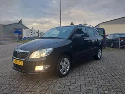 Zwart Gebruikt 2013 Skoda Fabia Fresh Stationwagen | € 7.995 (Iets duurder)