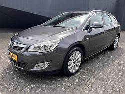 Grijs Gebruikt 2011 Opel Astra Cosmo Stationwagen | € 7.490 (Eerlijke prijs)