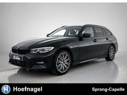 Zwart Gebruikt 2021 BMW 330 Stationwagen | € 31.900 (Goede deal)