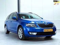 Blauw Gebruikt 2013 Skoda Octavia Business Line Stationwagen | € 9.950 (Duur)