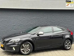 Zwart Gebruikt 2014 Volvo V40 R-Design Stationwagen | € 7.850 (Eerlijke prijs)