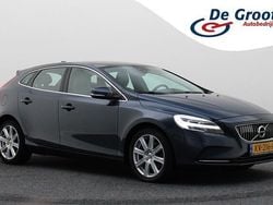 Blauw Gebruikt 2016 Volvo V40 Hatchback | € 15.950 (Goede deal)