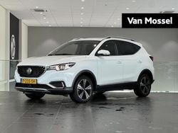 Wit Gebruikt 2020 MG ZS Luxury Sedan | € 13.995 (Goede deal)