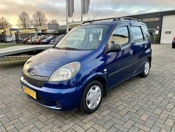 Blauw (metallic) Gebruikt 2001 Toyota Yaris Verso MPV | € 2.995 (Duur)