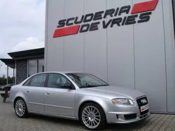 Zilverzilver Gebruikt 2006 Audi A4 S-Line Sedan | € 23.950
