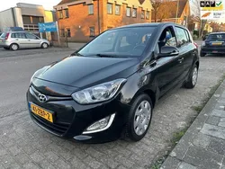 Zwart Gebruikt 2012 Hyundai i20 Hatchback | € 6.750 (Eerlijke prijs)