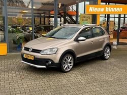 Grijs Gebruikt 2015 VW Polo Cross Hatchback | € 13.990 (Iets duurder)