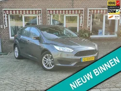 Grijs Gebruikt 2015 Ford Focus Trend Hatchback | € 8.450 (Eerlijke prijs)