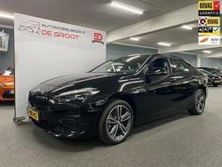 Zwart Gebruikt 2023 BMW 218 Coupé | € 30.545 (Eerlijke prijs)