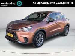 Bruin Gebruikt 2024 Lexus LBX SUV | € 34.900 (Super prijs)