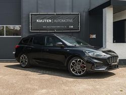 Zwart Gebruikt 2021 Ford Focus ST-Line Stationwagen | € 21.995 (Iets duurder)