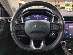 Blauw (metallic) Gebruikt 2023 Lynk & Co 01 SUV | € 24.950 (Goede deal)