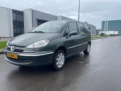 Grijs Gebruikt 2008 Peugeot 807 MPV | € 2.950