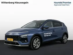 Vibrant blue Gebruikt 2024 Hyundai Bayon Premium SUV | € 27.900