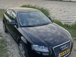Zwart Gebruikt 2009 Audi A3 Attraction Coupé | € 6.250 (Eerlijke prijs)