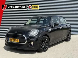 Zwart Gebruikt 2016 Mini Cooper Business Hatchback | € 12.945 (Iets duurder)