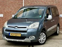 Grijs, metallic lak Gebruikt 2011 Citroën Berlingo MPV | € 3.650 (Super prijs)