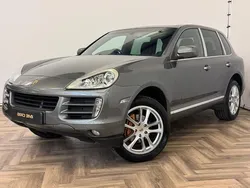 Grijs, metallic lak Gebruikt 2007 Porsche Cayenne SUV | € 15.988 (Eerlijke prijs)