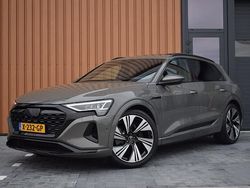 Grijs Gebruikt 2023 Audi Q8 e-tron SUV | € 59.900 (Iets duurder)