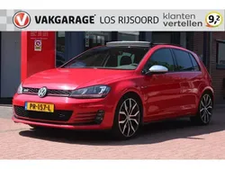 Rood, metallic lak Gebruikt 2016 VW Golf VII GTI Hatchback | € 16.990 (Eerlijke prijs)