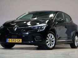 Zwart Gebruikt 2020 Renault Clio V Intens Hatchback | € 11.645 (Eerlijke prijs)