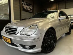 Grijs, metallic lak Gebruikt 2002 Mercedes C32 AMG AMG Sedan | € 16.250