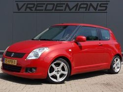 Rood Gebruikt 2009 Suzuki Swift Comfort Hatchback | € 1.450 (Super prijs)