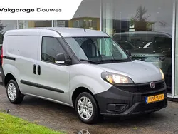 Grijs Gebruikt 2022 Fiat Doblò S MPV | € 12.450 (Goede deal)