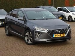 Grijs Gebruikt 2019 Hyundai Ioniq Premium Hatchback | € 16.999 (Goede deal)