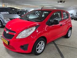 Rood Gebruikt 2010 Chevrolet Spark Hatchback | € 2.750 (Eerlijke prijs)