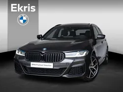 Grijs Gebruikt 2024 BMW 530e M Sport Stationwagen | € 56.985 (Iets duurder)