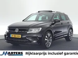 Zwart Gebruikt 2020 VW Tiguan Highline SUV | € 30.949 (Eerlijke prijs)