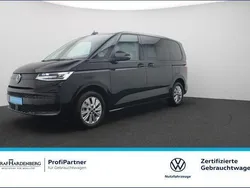 Zwart Gebruikt 2023 VW Multivan Basis MPV | € 57.302