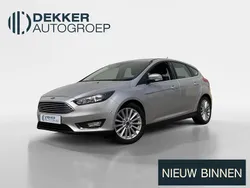 Grijs Gebruikt 2016 Ford Focus Titanium Hatchback | € 11.945 (Eerlijke prijs)