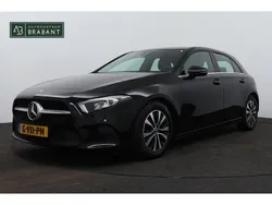 Zwart Gebruikt 2019 Mercedes A180 Business Hatchback | € 20.845 (Super prijs)