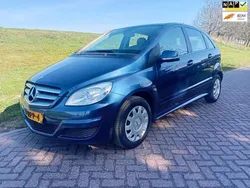 Blauw Gebruikt 2009 Mercedes B170 Business MPV | € 2.950 (Eerlijke prijs)